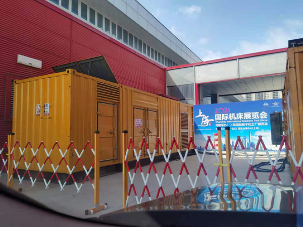 乌达发电车出租-发电机无电压或电压太低怎么办？