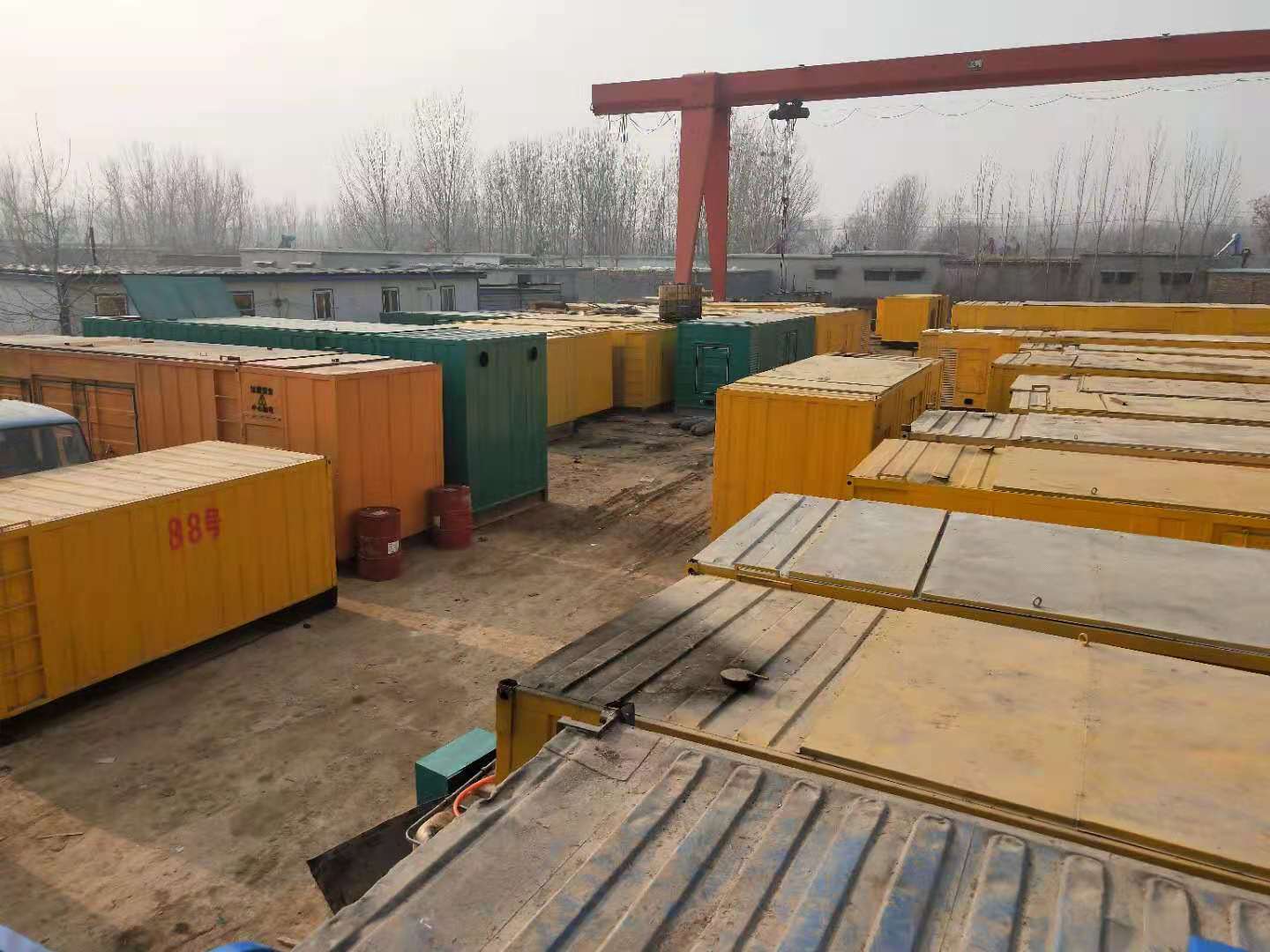 乌达租赁发电机-灰尘、风沙对柴油发电机组造成哪些不良影响？