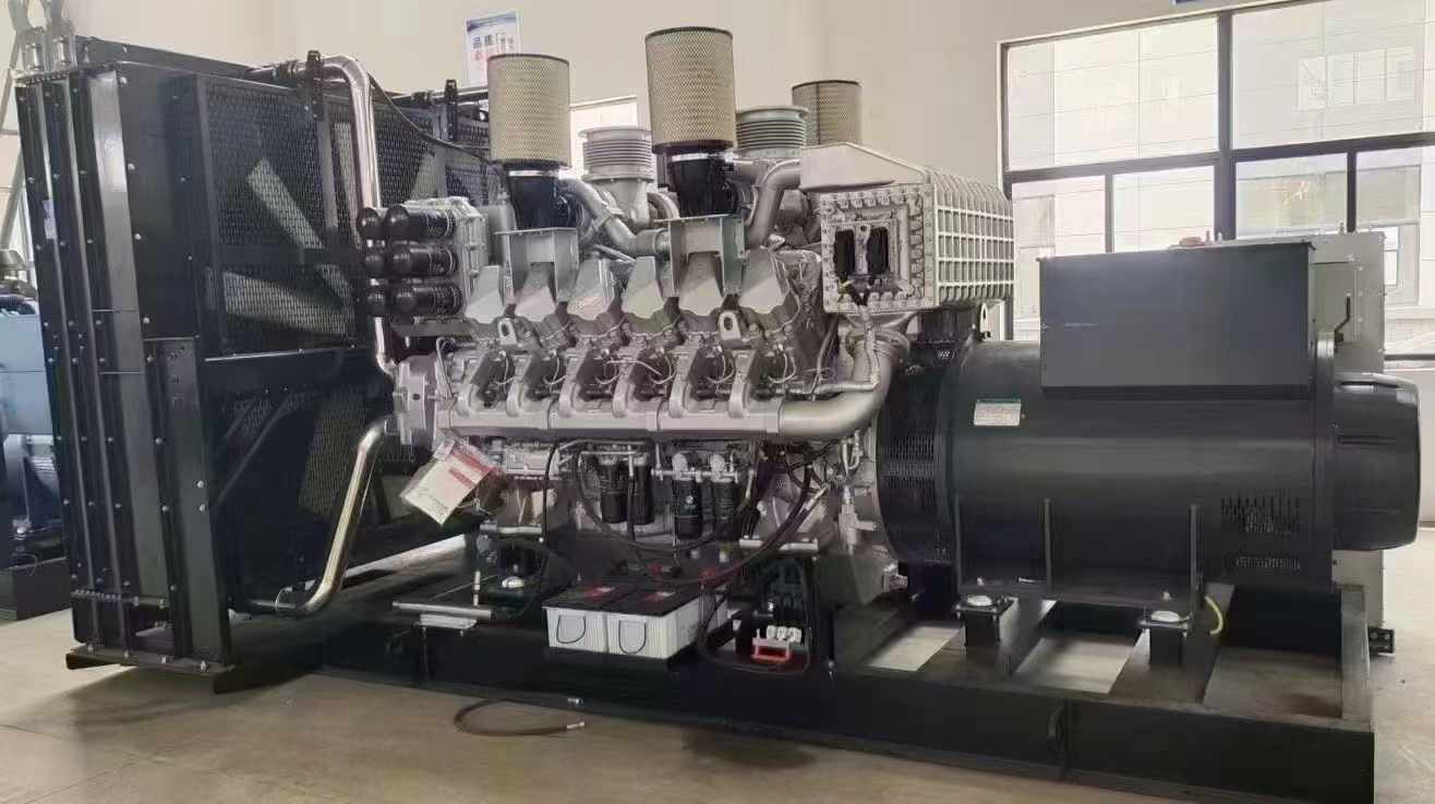 乌达800KW柴油发电机组可以带动多少kw的设备？