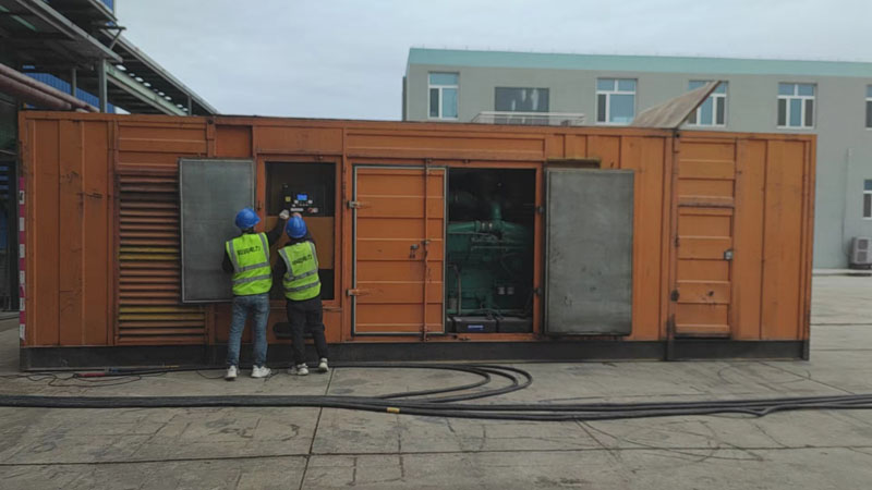 乌达如何检查柴油发电机组的机油油位？